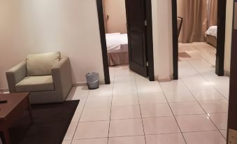 Leen Serviced Apartments