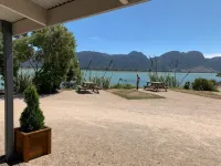 Collingwood Park Motel Hotels in Parapara