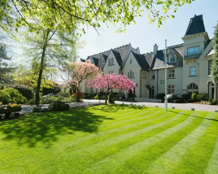 Glen-Yr-Afon House Hotel Hotels in Usk