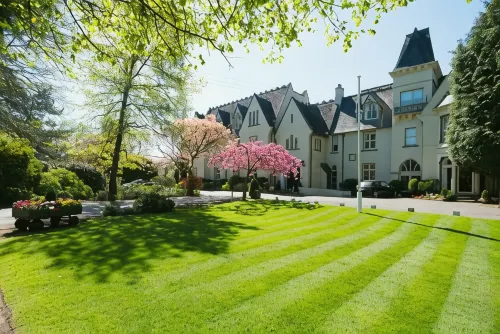 Glen-Yr-Afon House Hotel Hotels in Pontypool