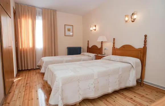 亞科斯德加多斯酒店