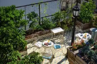Poetry Building Recoleta - Homestays