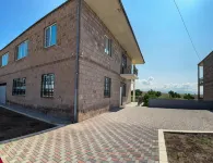 Villa Sandra and Pool Near Airport Hotels in Vagharshapat
