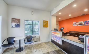 Motel 6 San Antonio, TX - Northwest Medical Center