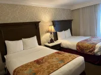 Arbutus Inn Hotels near Summit Park