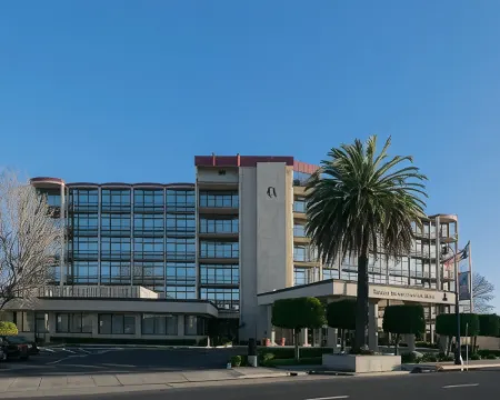 Oakland Airport Executive Hotel Hotels in Oakland
