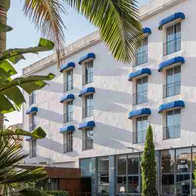Hotel Medium Sitges Park Hotel Exterior