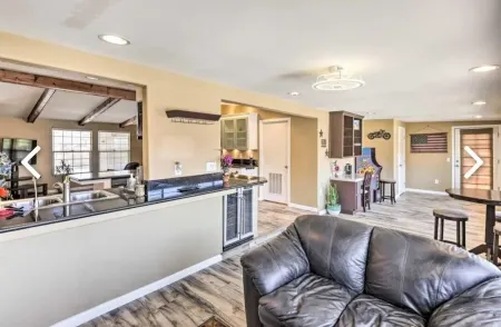 New!!! Amazing river and mountain deck view home!!!!