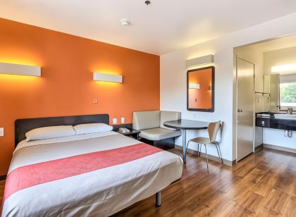 Motel 6 Sunnyvale, CA - North