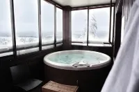 Ski-Inn RukaVillage Hotel di Kuusamo