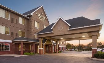 Country Inn & Suites by Radisson, Lima, Oh