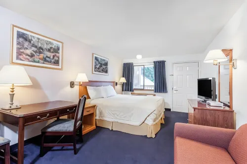 Econo Lodge Edmonds North Seattle Hotels in Shoreline