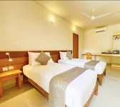 Suffix Retreat - Stay, Dive & Explore Fuvahmulah Hotel di Fuvahmulah