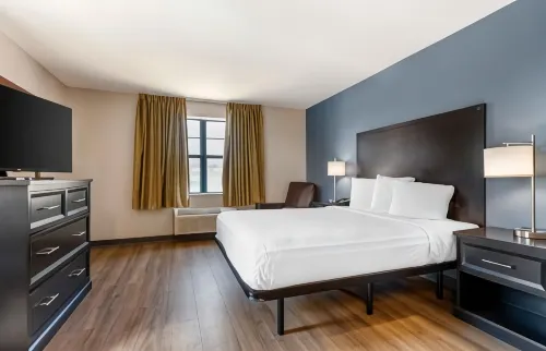Extended Stay America Suites - Fort Worth - City View - parkir