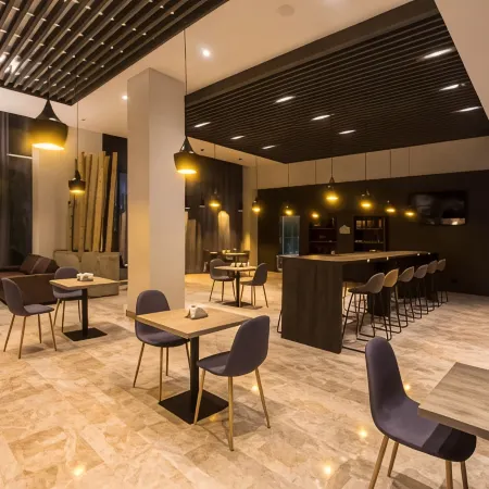 Hampton by Hilton David