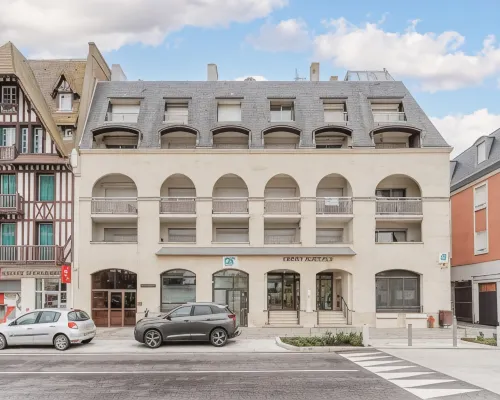Modern Apartment with Terrace Trouville Hoteles en Trouville-sur-Mer