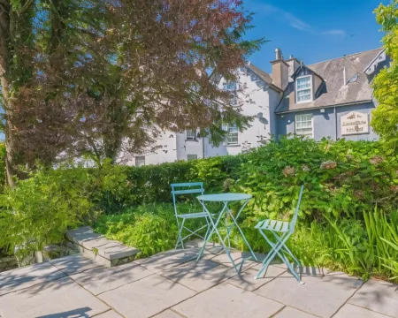 Latimer House Hotels in Windermere Town