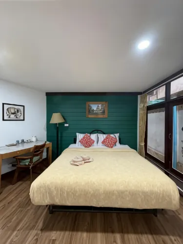 ห้องมาตรฐานชั้นล่าง(เตียงใหญ่)