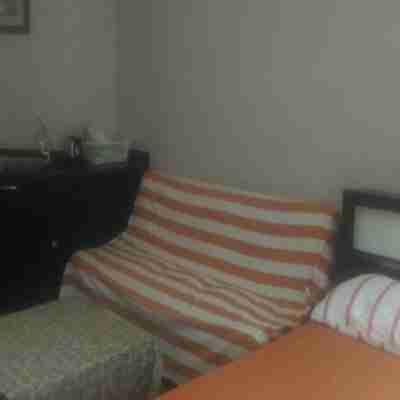 Welcome to DMK Don Mueang Airport Guest House Bangkok Thailand Rooms