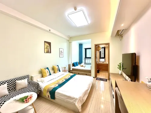Xiaojing23 Homestay (Tonghe Road)