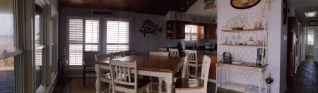 Bay views / Gulf views Отели в г. Дофин-Айленд