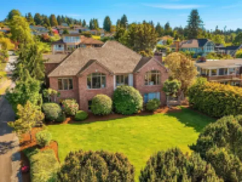 Coastal Haven Seaside Serenity Retreat Hotels in Federal Way