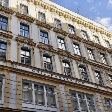 City Pension Stephansplatz I Self Check IN Отели рядом с достопримечательностью «Церковь Петерс»