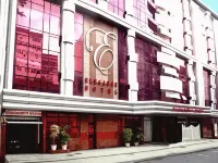 Elegance Praia Hotel