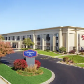 แฮมป์ตันอินน์ สนามบินมิลวอกี