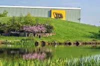 Countryside Stay Near JCB, Peak District & Alton Towers 우토제터 호텔