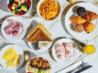 Premier Inn Doha Education City - servizio colazione