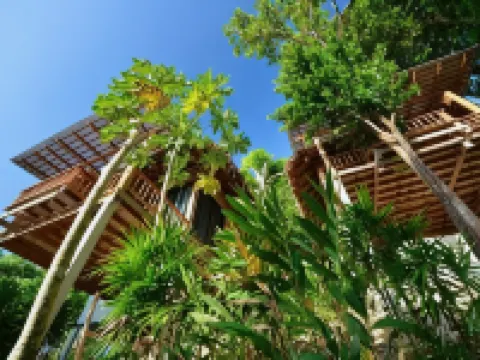 ライレイ グレート ビュー リゾート & スパ ポダ島周辺のホテル