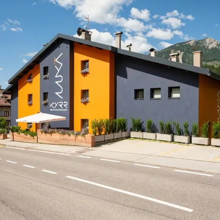Kyrr Smart Mountain Retreat Hotels in Moena