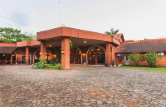 Marcopolo Suites Iguazu のホテル