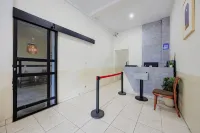 RedDoorz Plus @ D San Residence Buah Batu