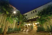 Lanta Sand Resort and Spa Krabi - Bãi đậu xe