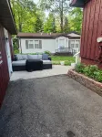 Charming 3-bedroom house with lake front access near boat launch in Laona. - Homestays