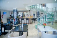 WDC Aparthotel - bar