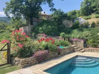 beautiful tuscan villa with pool, ideal for groups