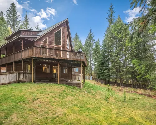 Charming Secluded  3-bedroom house in Sagle ID close to Lake and Schweitzer Ski Ξενοδοχεία στην πόλη Sagle