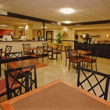 Quality Inn & Suites Memphis East