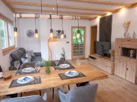 Modern apartment with mountain views Hotels in Chiusa