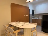 Astetica Residence: Cactus Muji Party Stay 4 Rooms - Apartments