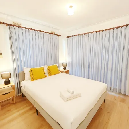 Entire Family Home Full Aircon/Optional Extra Room