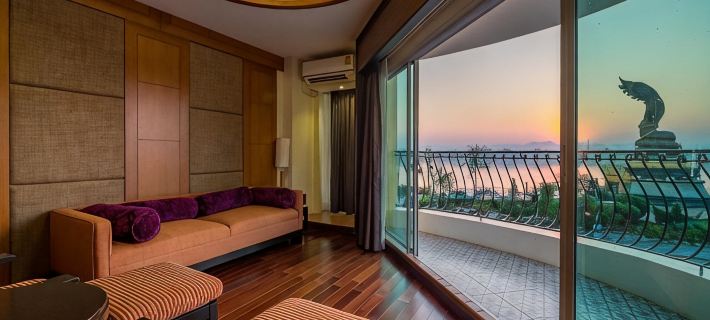 LANDMARK NAKHONPHANOM HOTEL โรงแรมในนครพนม