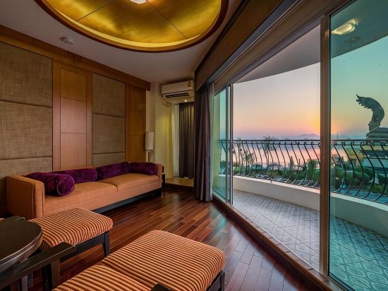 LANDMARK NAKHONPHANOM HOTEL