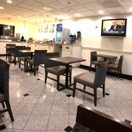 Comfort Suites Westchase Houston Energy Corridor