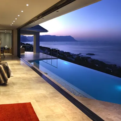 Aqua Terra Boutique Guesthouse - Simon's Town, Cape Town Hotel berhampiran Pantai Seaforth