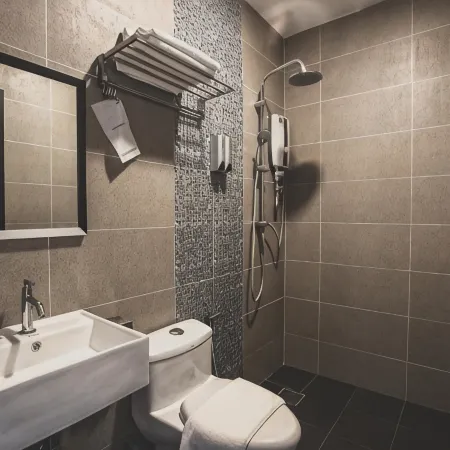 V3 Hotel & Residence Seri Alam Hotels in Masai