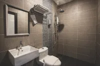 V3 Hotel & Residence Seri Alam